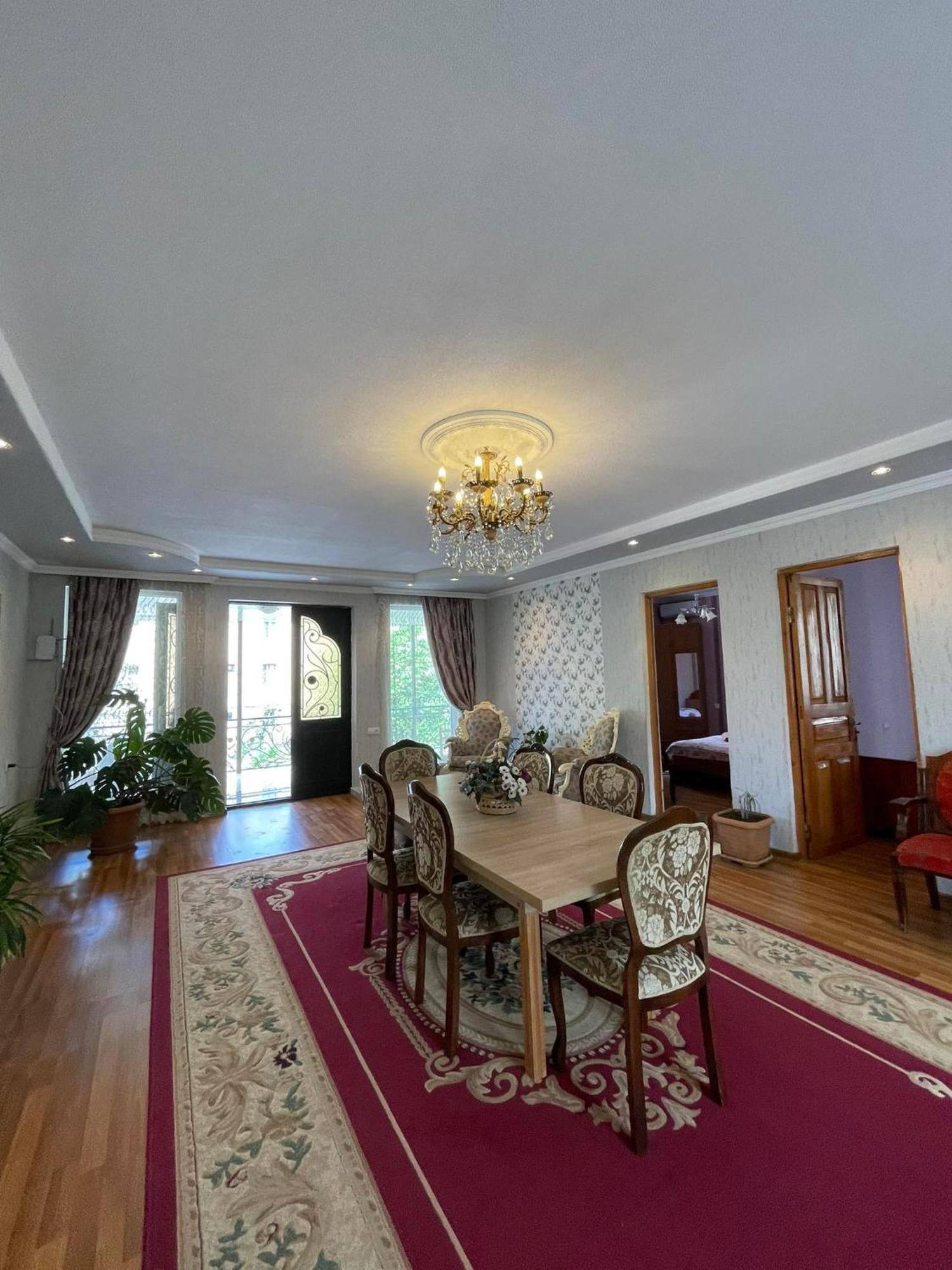 Hotel Irina à Tskhaltubo Extérieur photo