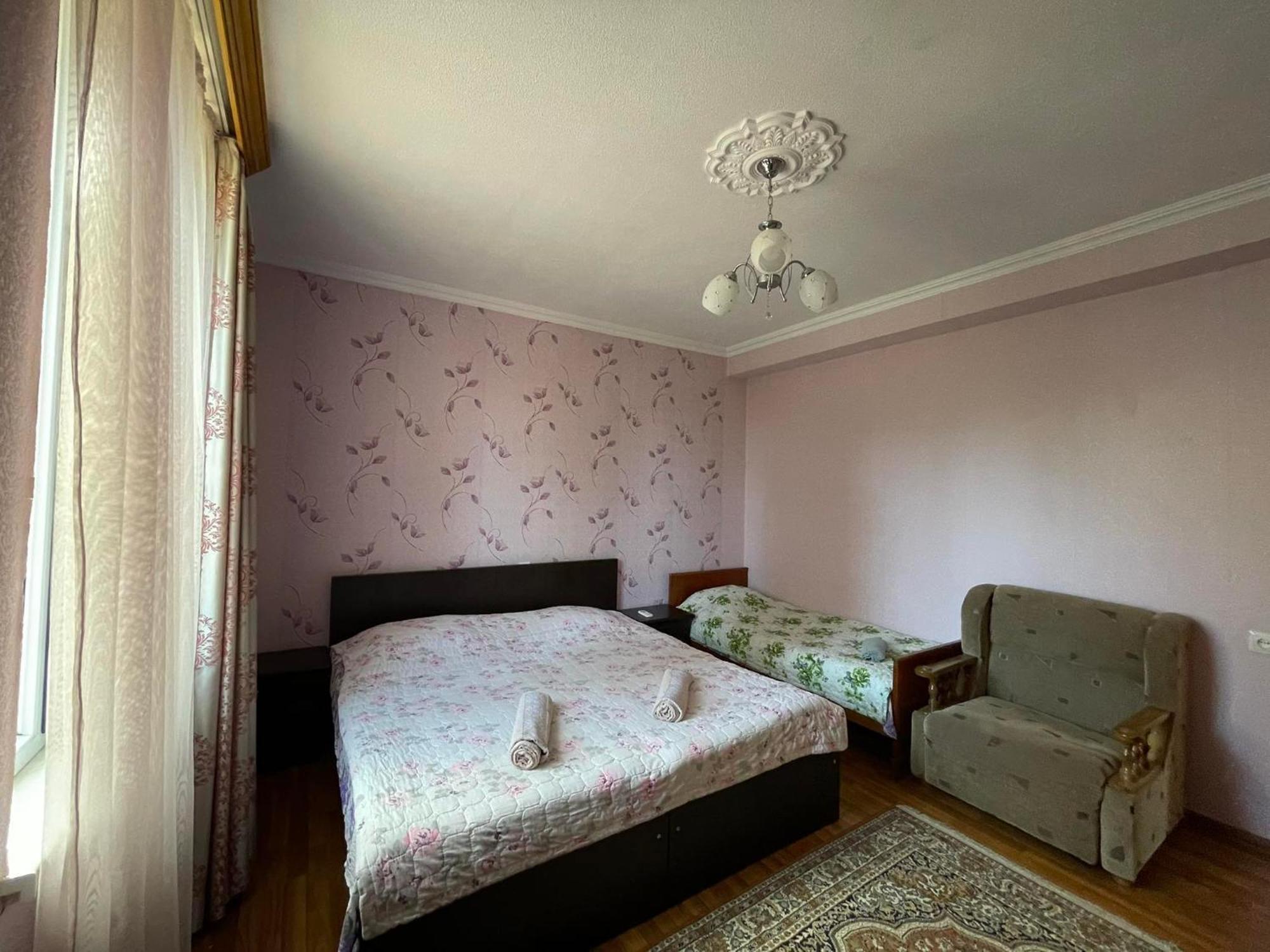 Hotel Irina à Tskhaltubo Extérieur photo