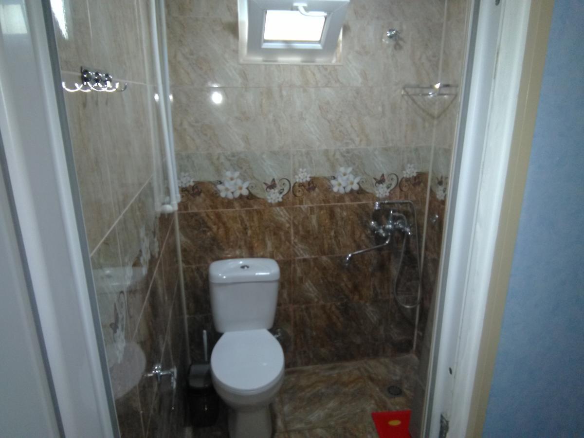 Hotel Irina à Tskhaltubo Extérieur photo