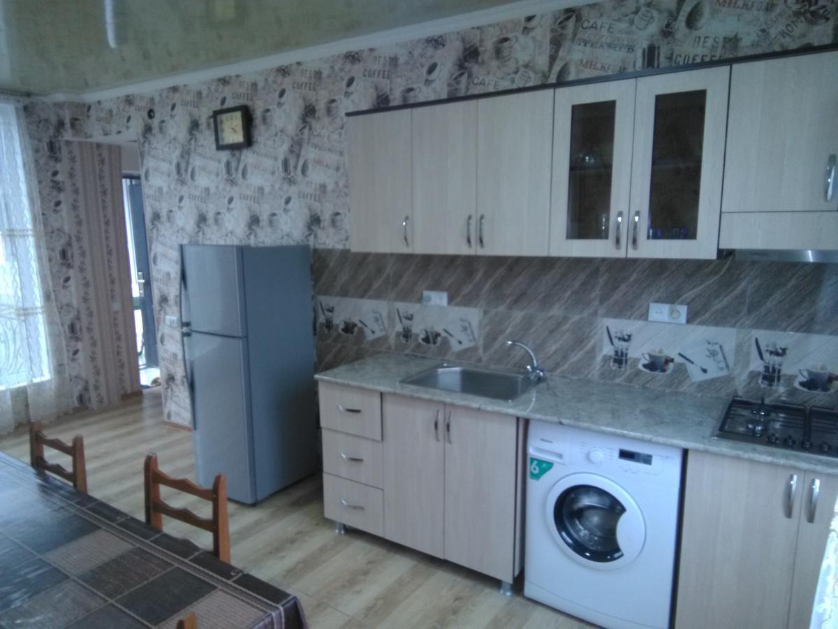 Hotel Irina à Tskhaltubo Extérieur photo